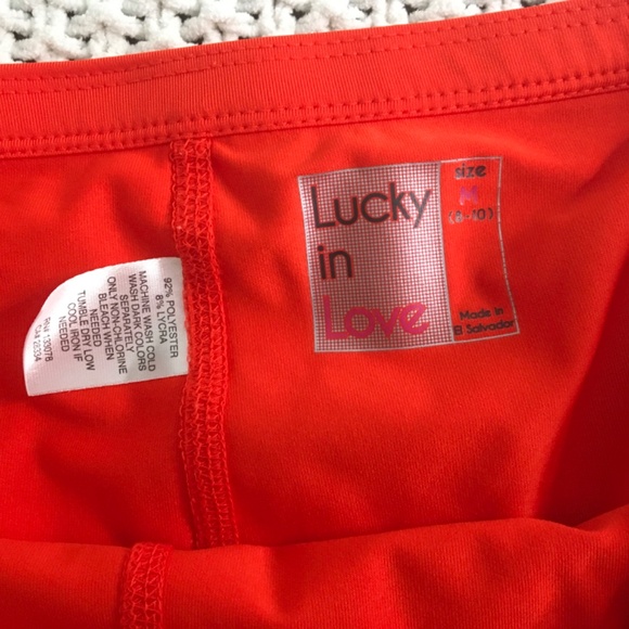 LUCKY IN LOVE WOMAN SIZE MEDIUM LAYERED PICKLEBALL/TENNIS SKORT - Picture 4 of 4